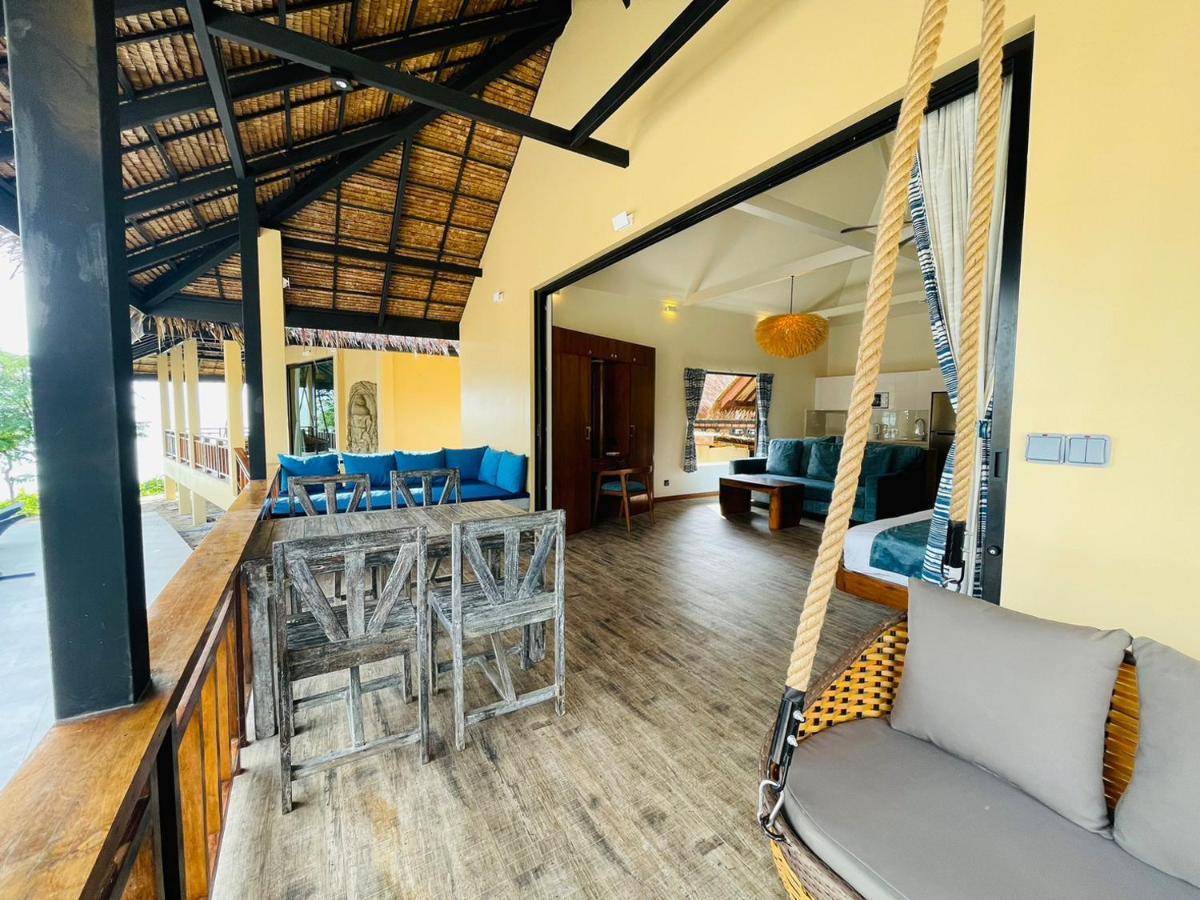 Absolute Beachfront Villas Baan Tai Extérieur photo