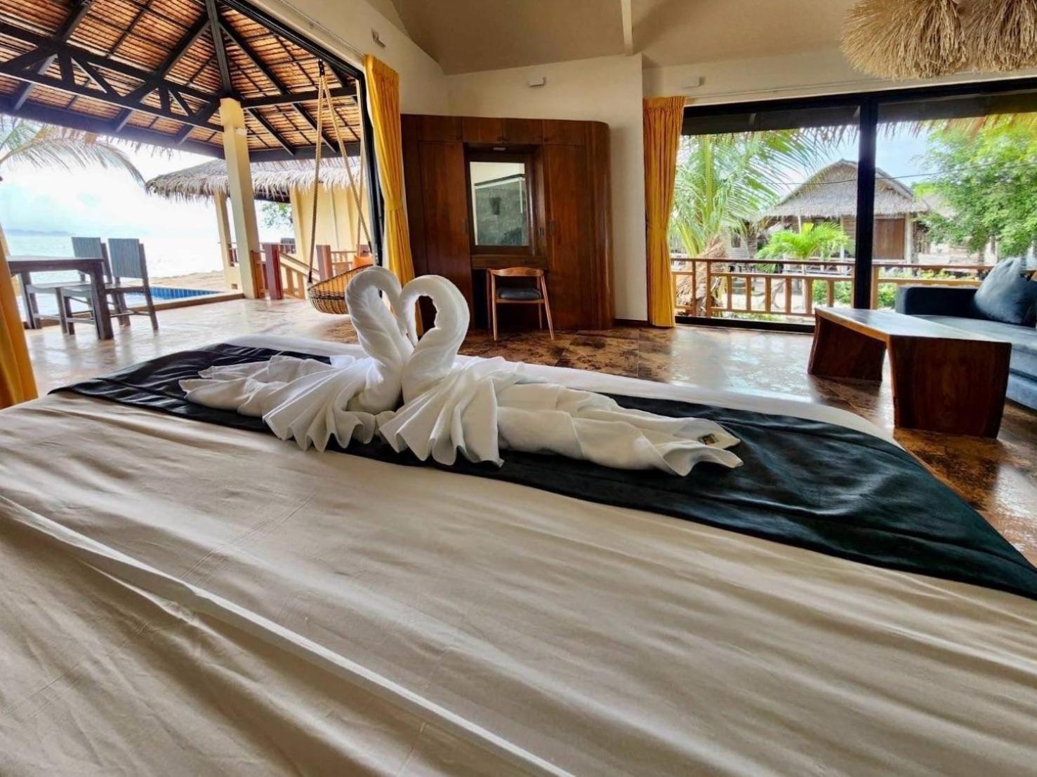 Absolute Beachfront Villas Baan Tai Extérieur photo