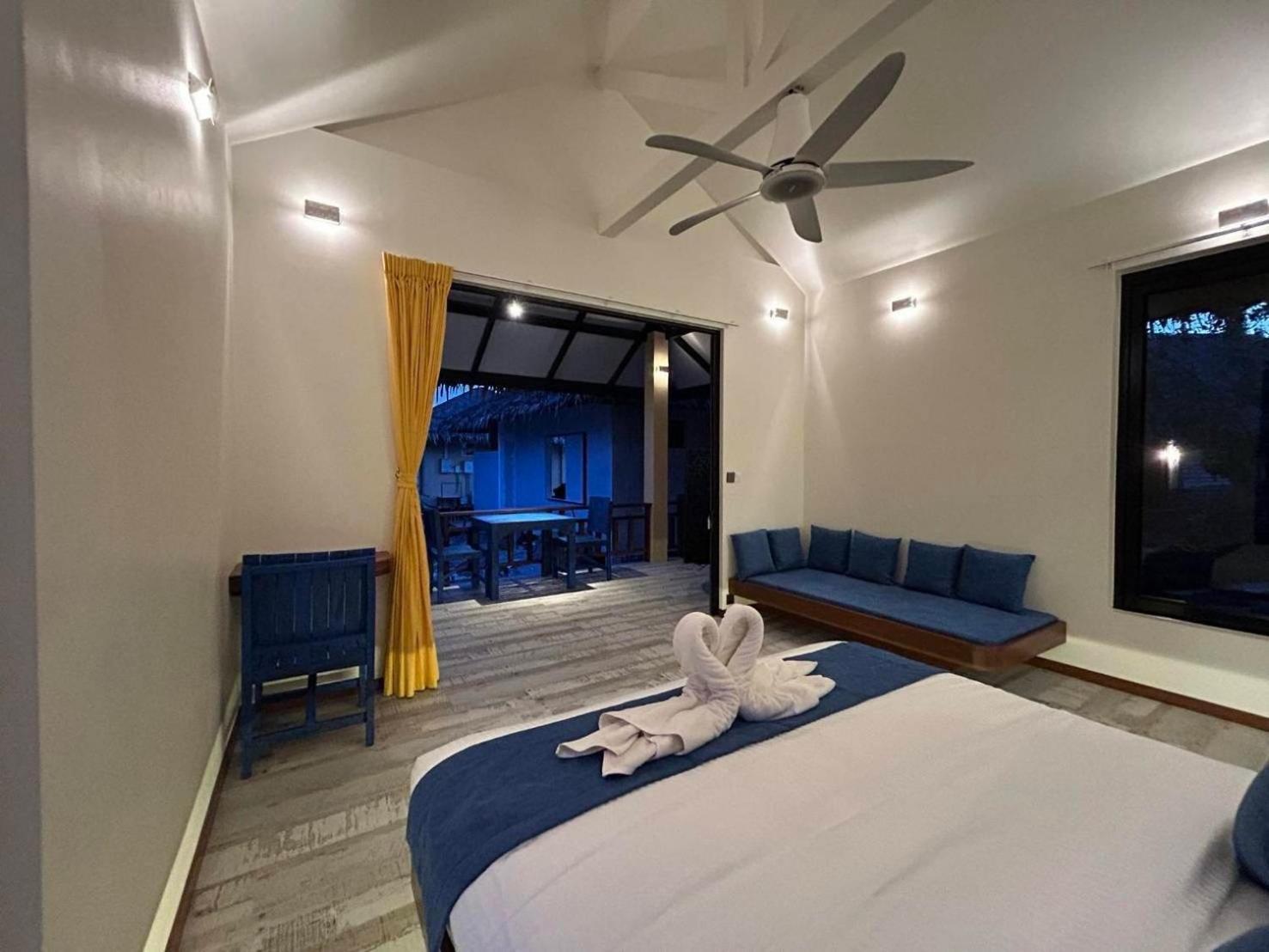 Absolute Beachfront Villas Baan Tai Extérieur photo