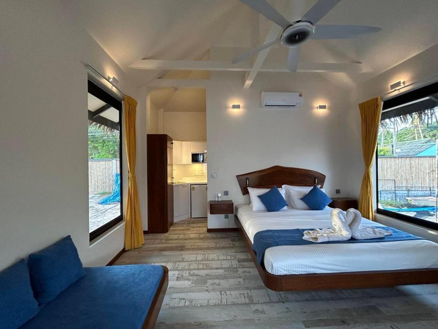 Absolute Beachfront Villas Baan Tai Extérieur photo